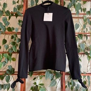 NWT By Johnny Skivvy Bow Wrist Top AU 10 US 6